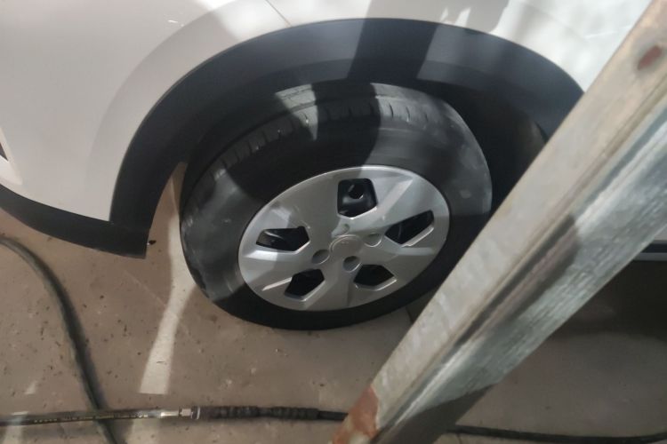 五菱汽车 五菱星驰 2022款 1.5L 手动自由型车身外观6007