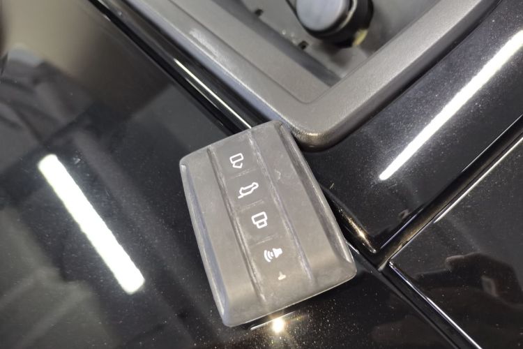 坦克300 2023款 城市版 2.0T 很有型中控内饰11