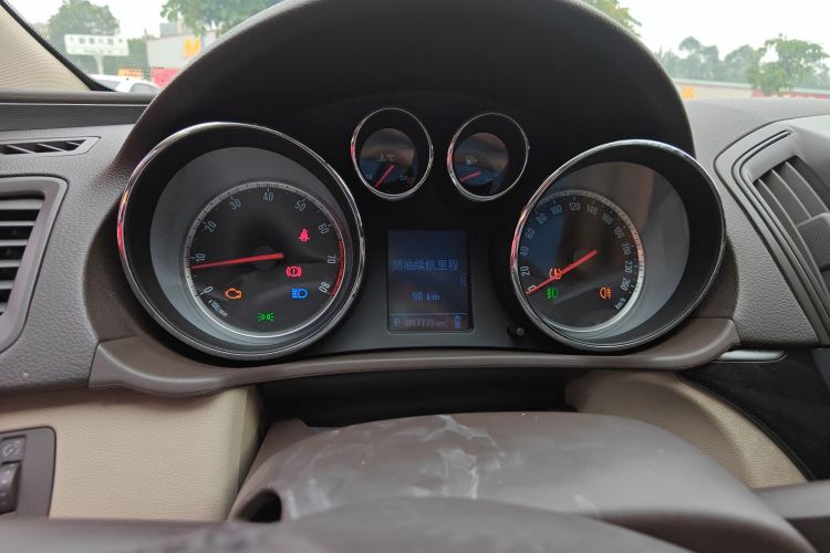 别克 君威 2014款 2.0L 领先时尚型局部细节14