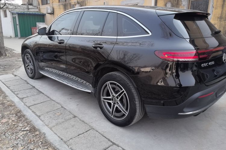 奔驰EQC 2021款 EQC 400 4MATIC车身外观4