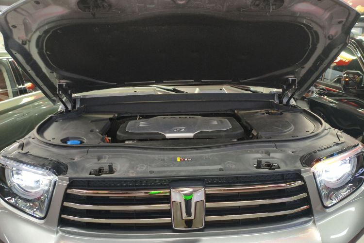 坦克700新能源 2024款 Hi4-T 极境版机舱底盘24