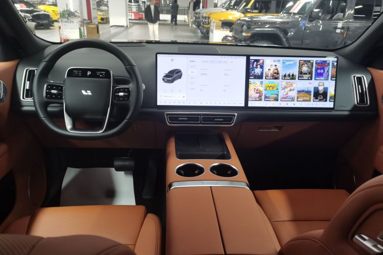 理想汽车 理想L9 2025款 Pro 智能焕新版中控内饰12