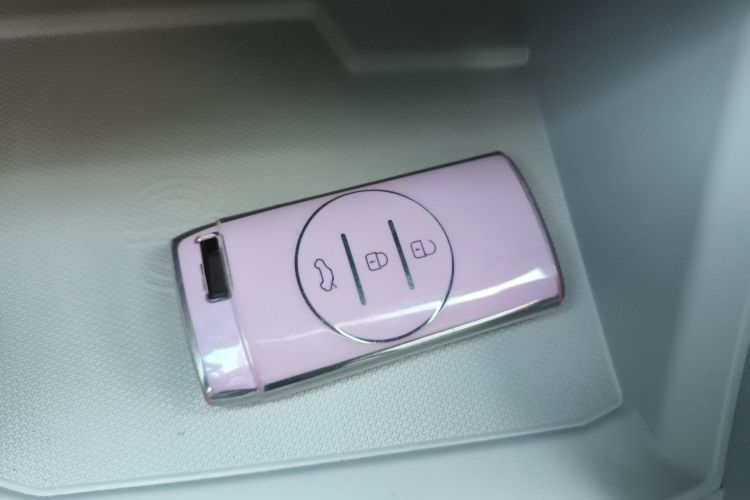 奇瑞 瑞虎3X 2023款 1.5L CVT时尚版中控内饰11