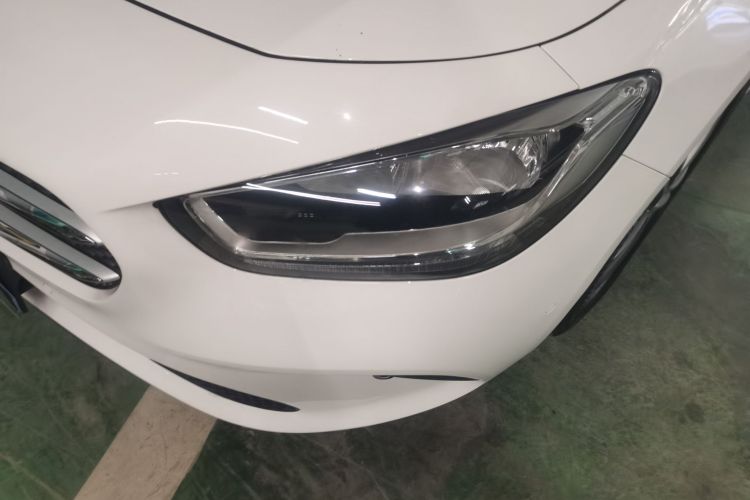 奔驰B级 2021款 B 180 时尚型局部细节36