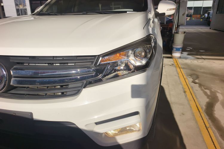 东风风光 风光S560 2018款 1.8L 手动都市型 7座局部细节36