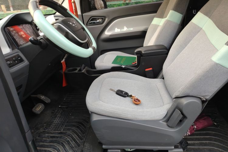 五菱汽车 宏光MINIEV 2021款 马卡龙时尚款 磷酸铁锂中控内饰19
