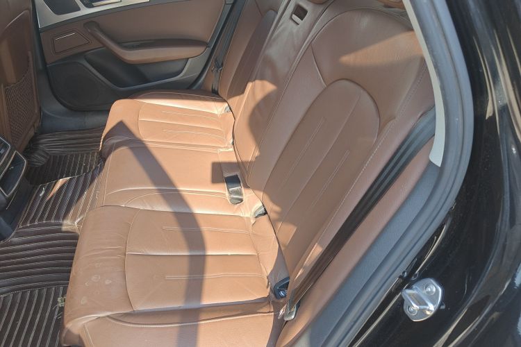 奥迪A6L 2018款 35 TFSI 典藏版中控内饰21