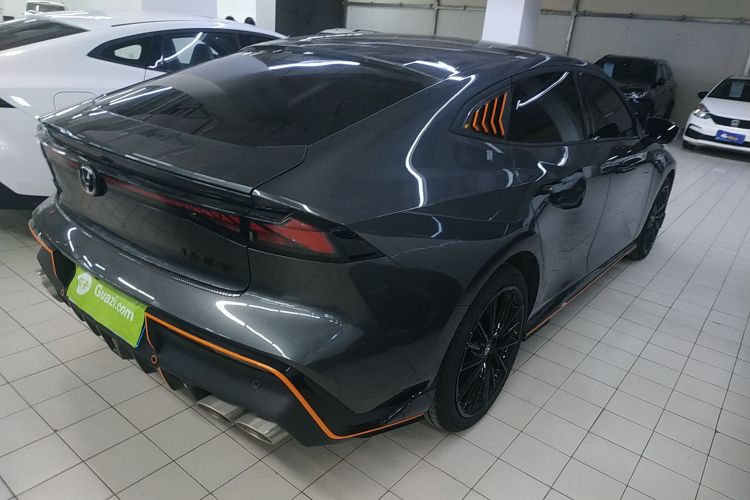 长安UNI-V 2024款 2.0T 高能版车身外观6005