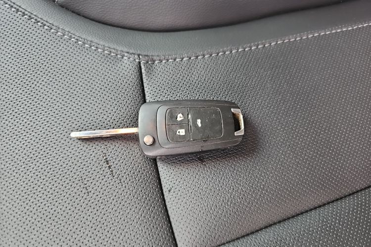 别克 英朗 2021款 改款 1.3T 自动轻混动精英型中控内饰11