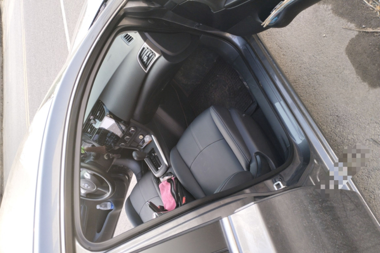 日产 轩逸 2024款 改款 经典 1.6XE CVT舒适版局部细节9005