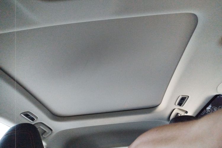 领克06 EM-P 2022款 PHEV 84KM续航版 Pro局部细节22