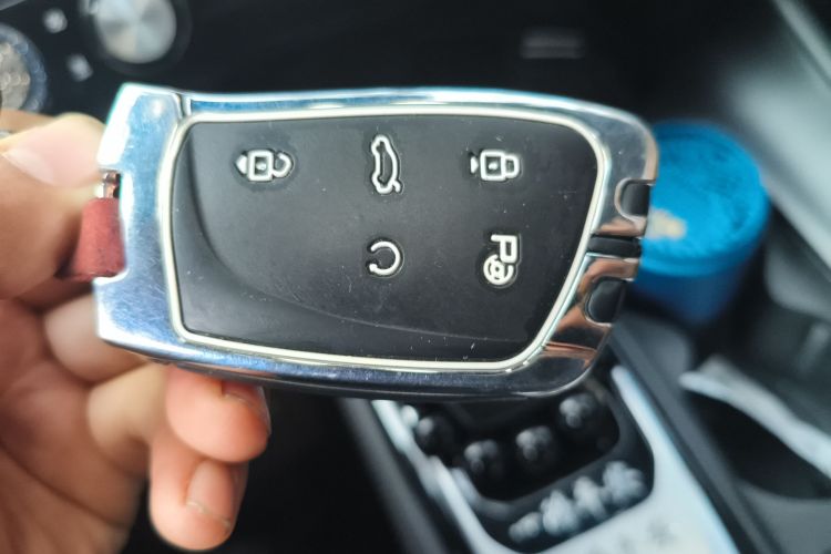 东风风神 皓极 2022款 马赫动力 1.5T 敢享版·智中控内饰11