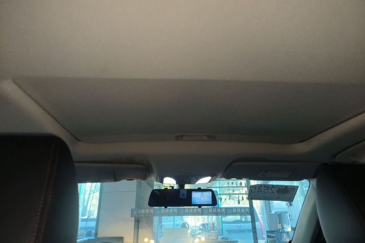 东风风神 奕炫 2021款 230T 自动追影版局部细节22