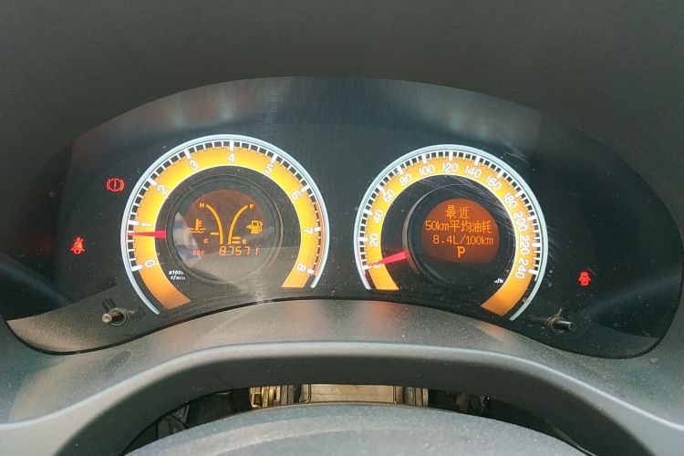 比亚迪F3 2016款 1.5L 自动豪华型中控内饰14