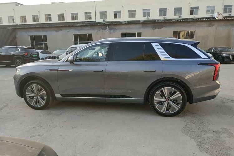 红旗E-HS9 2022款 690km 旗享版 六座车身外观4