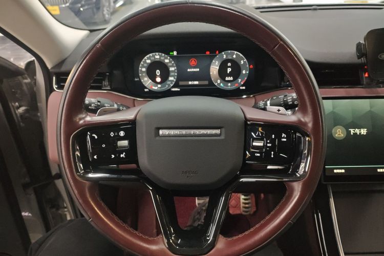 路虎 2024款 揽胜极光L SE 驭光尊耀版中控内饰13