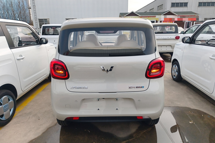 五菱汽车 宏光MINIEV 2025款 四门版 进阶款车身外观6