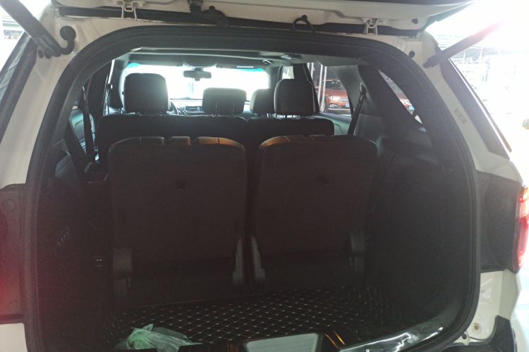 福特 探险者(进口) 2016款 2.3T 精英版局部细节23