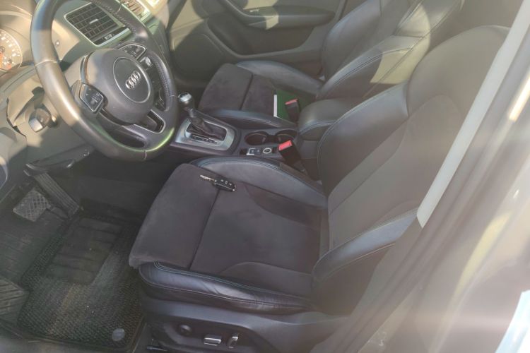 奥迪Q3 2016款 40 TFSI quattro 全时四驱风尚型局部细节19