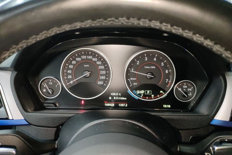 宝马3系 2018款 320i M运动套装中控内饰14