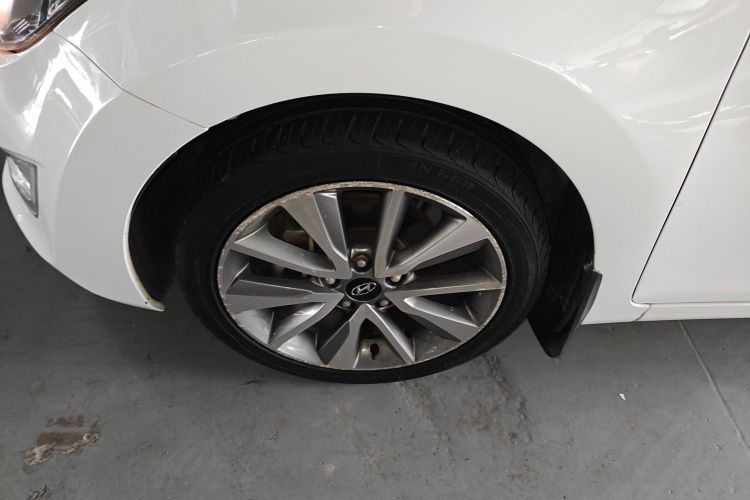 现代 朗动 2015款 1.6L 自动领先型车身外观6007