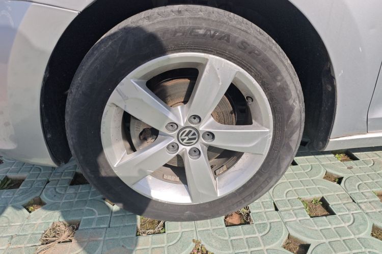 大众 桑塔纳 2015款 1.6L 自动舒适版车身外观6007