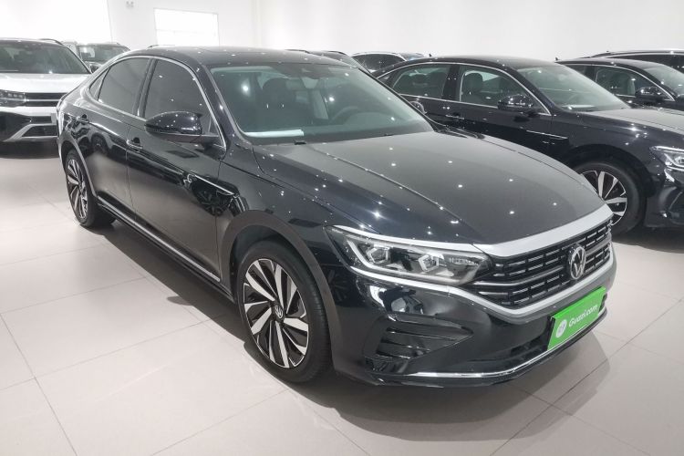 大众 帕萨特 2024款 380TSI 龙耀版车身外观3