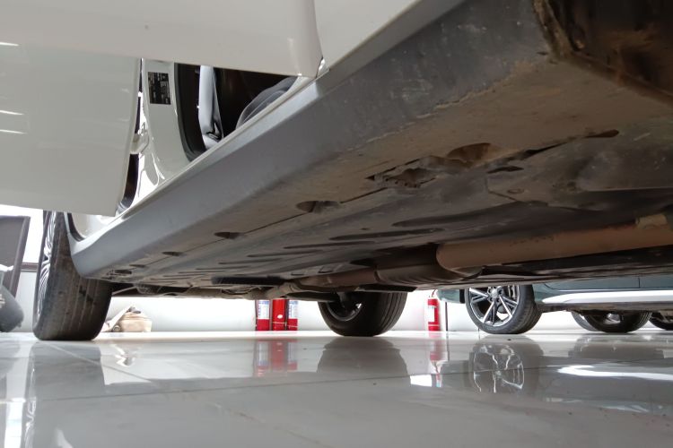 奔驰GLC 2019款 GLC 200 L 4MATIC局部细节9001