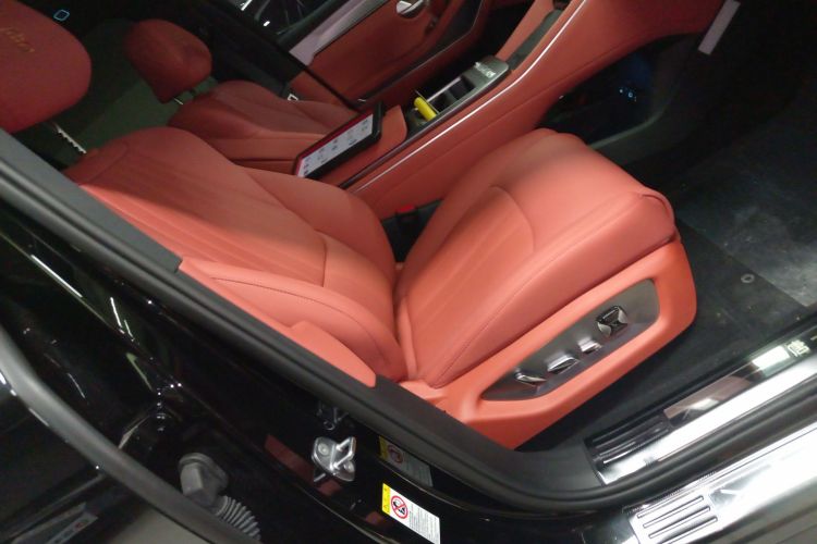 比亚迪 唐L 2025款 DM 215KM激光雷达旗舰型局部细节41