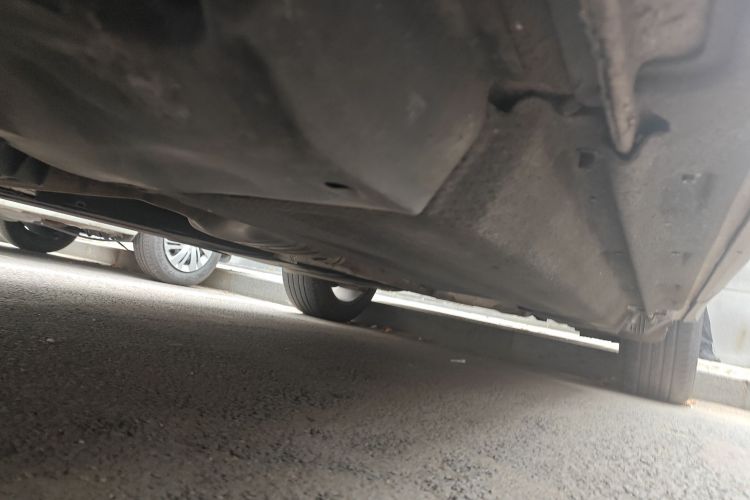 奥迪Q5 2016款 40 TFSI 技术型局部细节9004