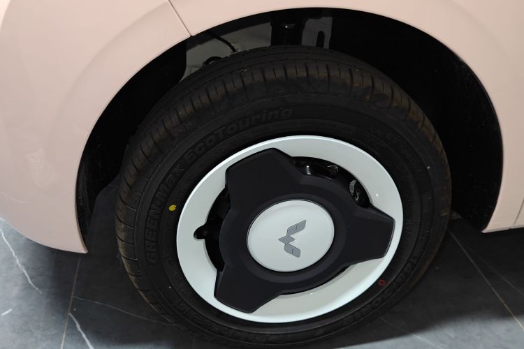 五菱汽车 宏光MINIEV 2024款 第三代 215km 青春版车身外观6007