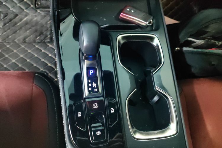 雷克萨斯NX 2023款 260 前驱 创驰版中控内饰18