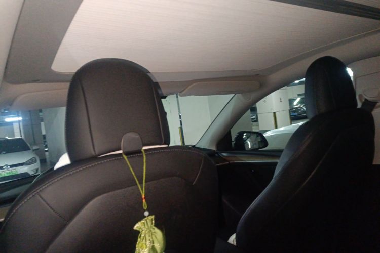 特斯拉 Model Y 2022款 后轮驱动版局部细节22