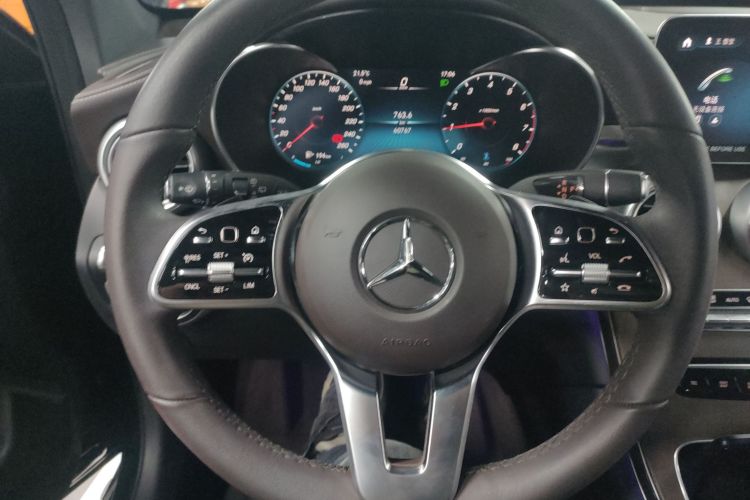 奔驰GLC 2022款 改款 GLC 300 L 4MATIC 动感型臻藏版局部细节13