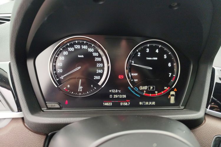 宝马X1 2021款 改款 sDrive25Li 领先型中控内饰14