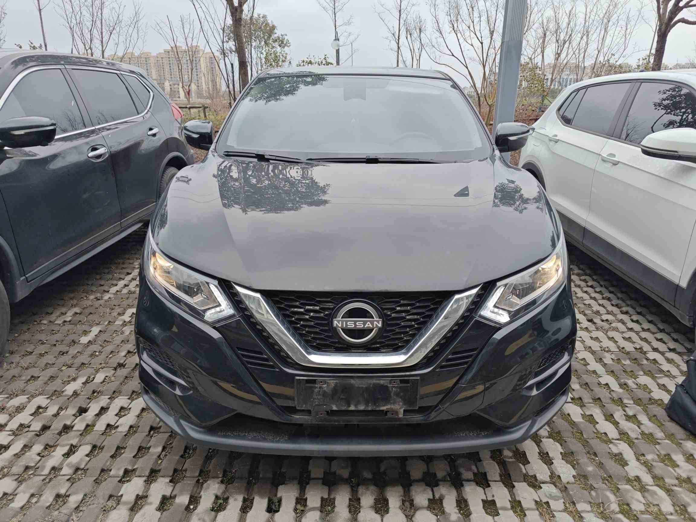 日产 逍客 2023款 经典 2.0L CVT XV舒适版(1)
