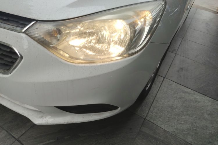 雪佛兰 2015款 赛欧3 1.3L 手动理想版局部细节36