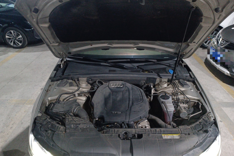 奥迪A4L 2015款 35 TFSI 自动标准型局部细节24