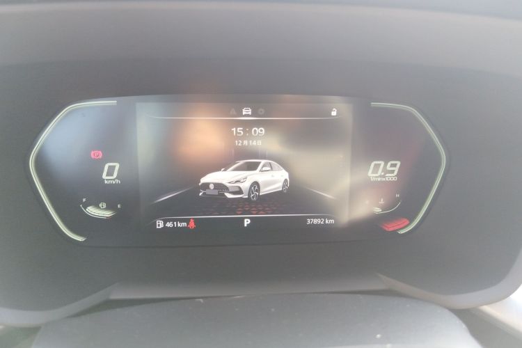 名爵 MG5 2022款 180DVVT CVT青春豪华版中控内饰14