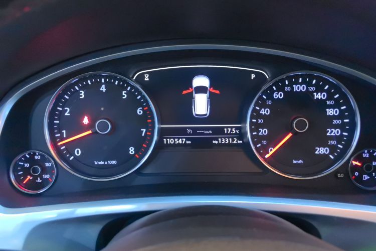 大众 途锐 2014款 3.0TSI 新锐版中控内饰14