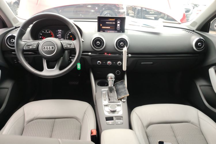 奥迪A3 2019款 Limousine 35 TFSI 时尚型 国VI中控内饰12