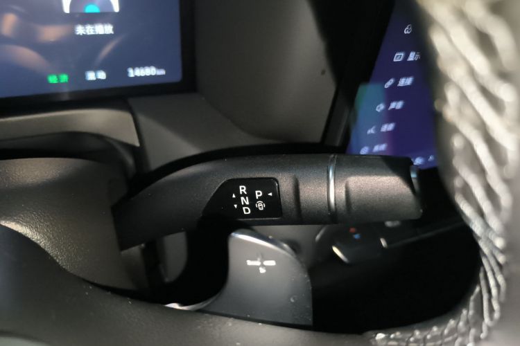 坦克300新能源 2025款 Hi4-T中控内饰18