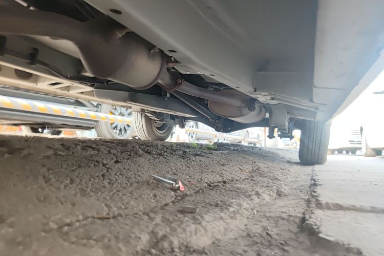 长安凯程 2021款 1.5L欧诺S智享版非空调客车JL473QG局部细节9004