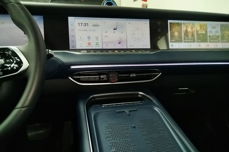 岚图汽车 岚图FREE 2024款 超长续航智驾版中控内饰16