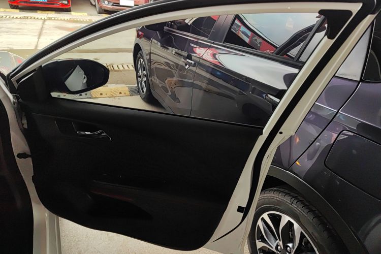 雪佛兰 科鲁泽 2020款 轻混 RS 330T 自动畅快版中控内饰7005