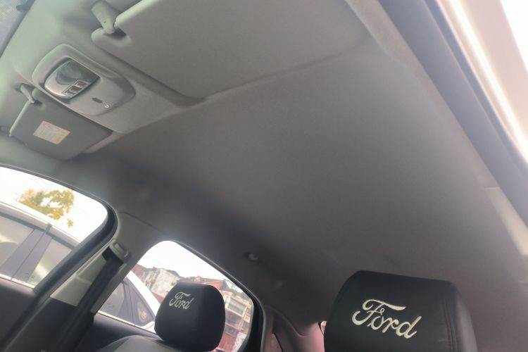 福特 福睿斯 2019款 改款 1.5L 手动质享型 国VI中控内饰22