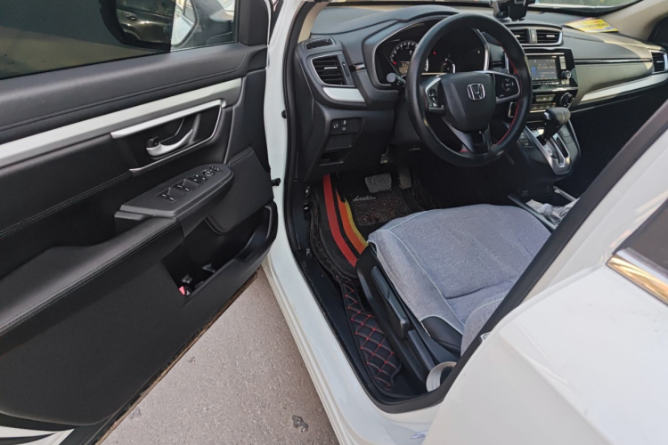 本田CR-V 2021款 240TURBO CVT两驱舒适版中控内饰20