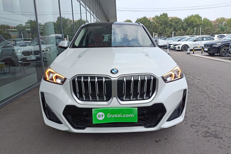 宝马X1 2024款 sDrive25Li M运动套装车身外观2