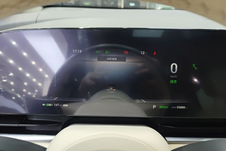 岚图汽车 岚图梦想家 2022款 0碳版 梦+智享包 475km局部细节14