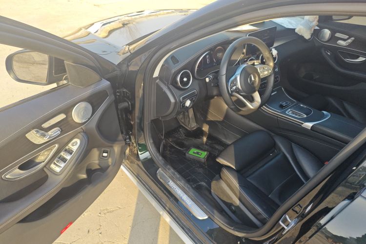 奔驰C级 2021款 C 260 L 运动星耀臻藏版中控内饰7003